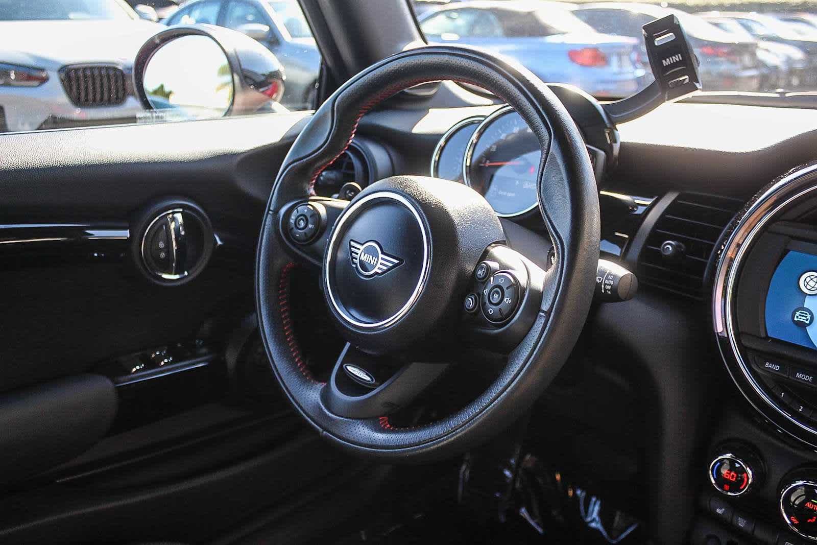 Thumbnail: 2019 MINI Cooper Convertible - 13