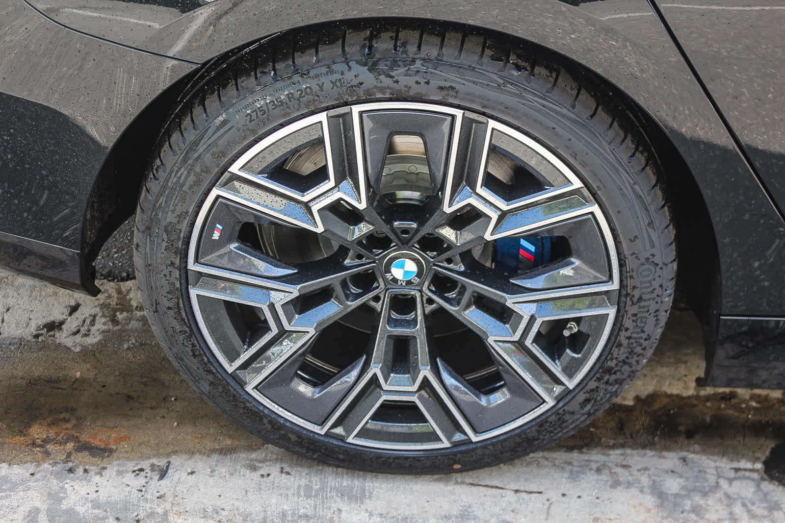 Thumbnail: 2026 BMW 5 Series - 9