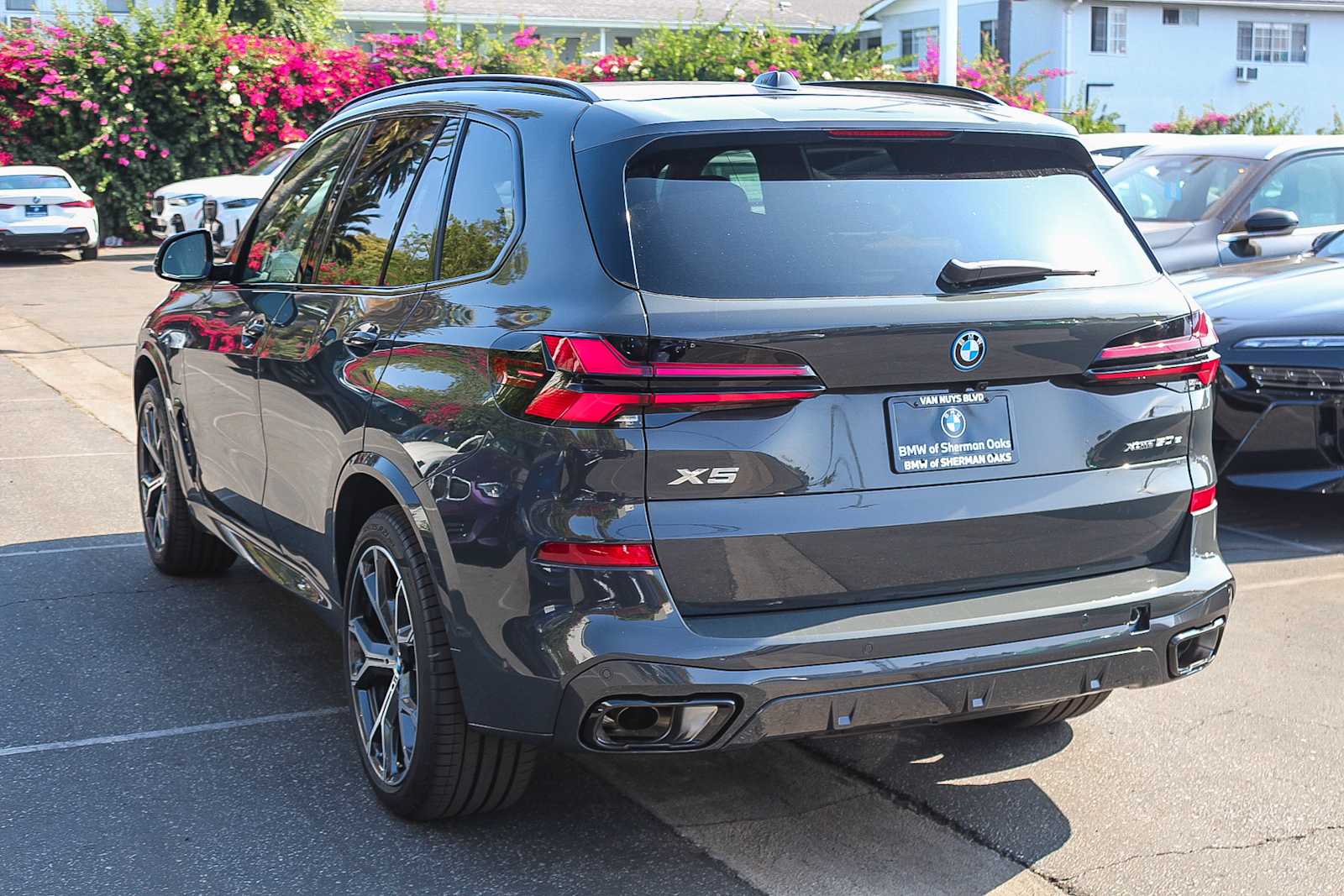 Thumbnail: 2026 BMW X5 - 6
