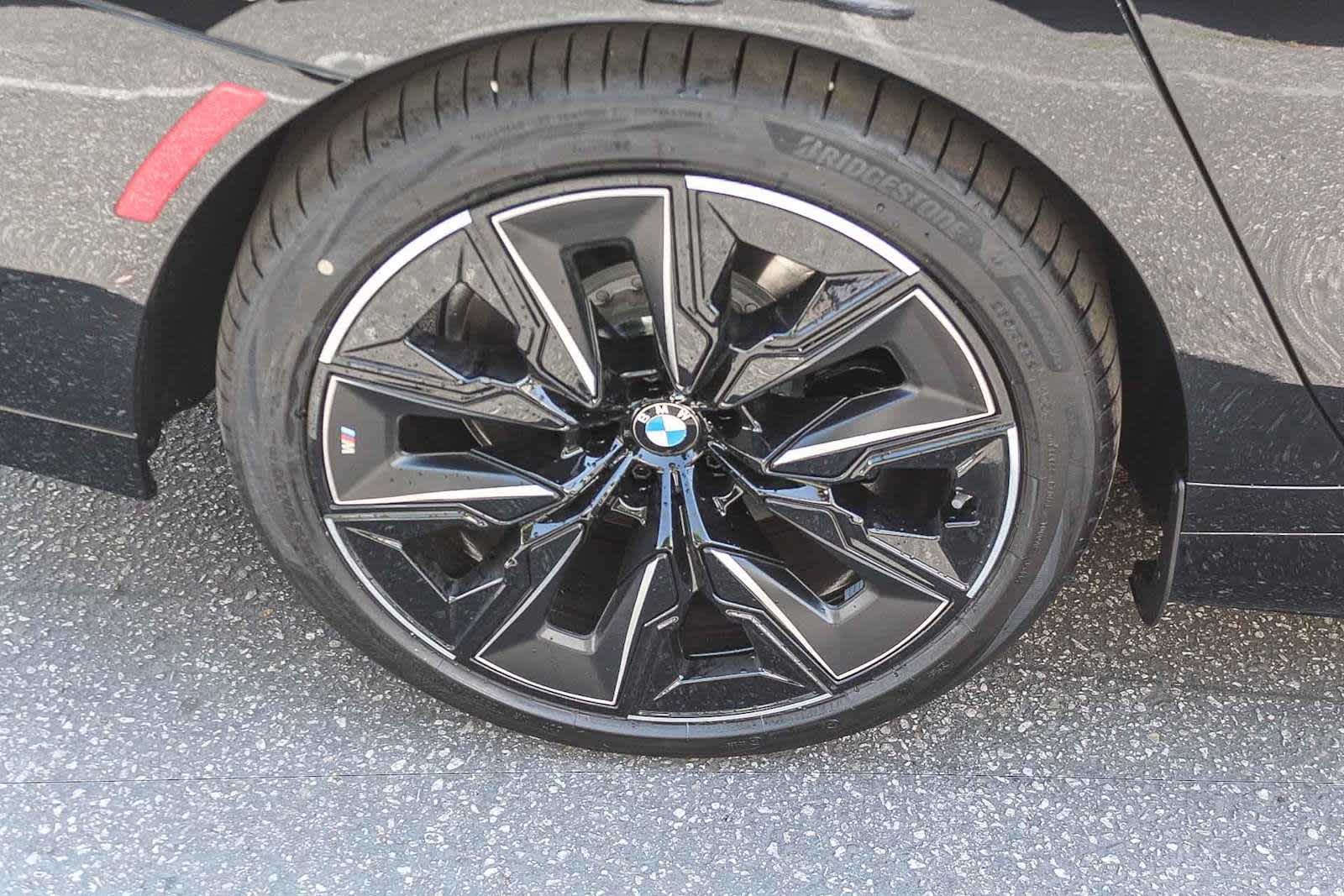 Thumbnail: 2026 BMW i7 - 14