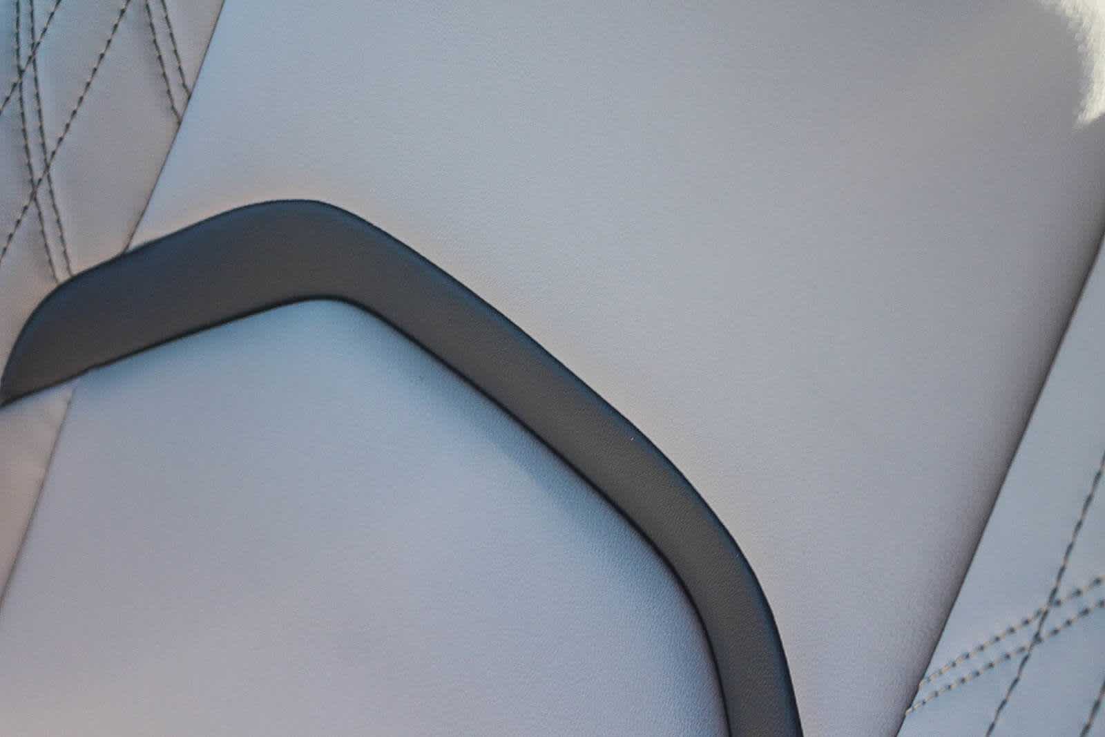 Thumbnail: 2024 Lexus UX - 21