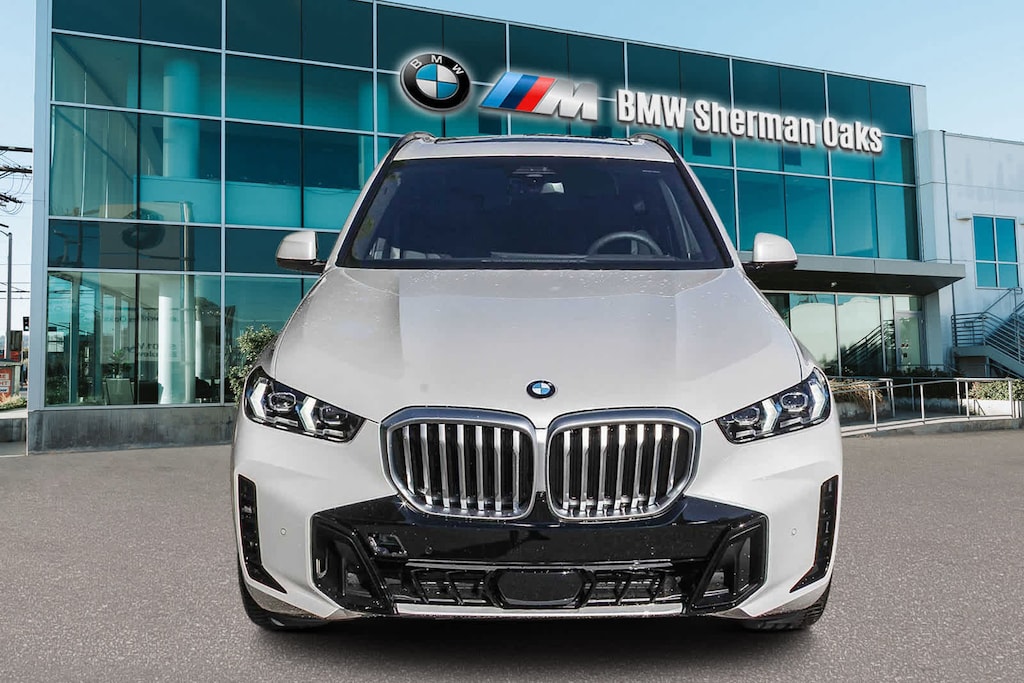 New 2026 BMW X5 sDrive40i SUV