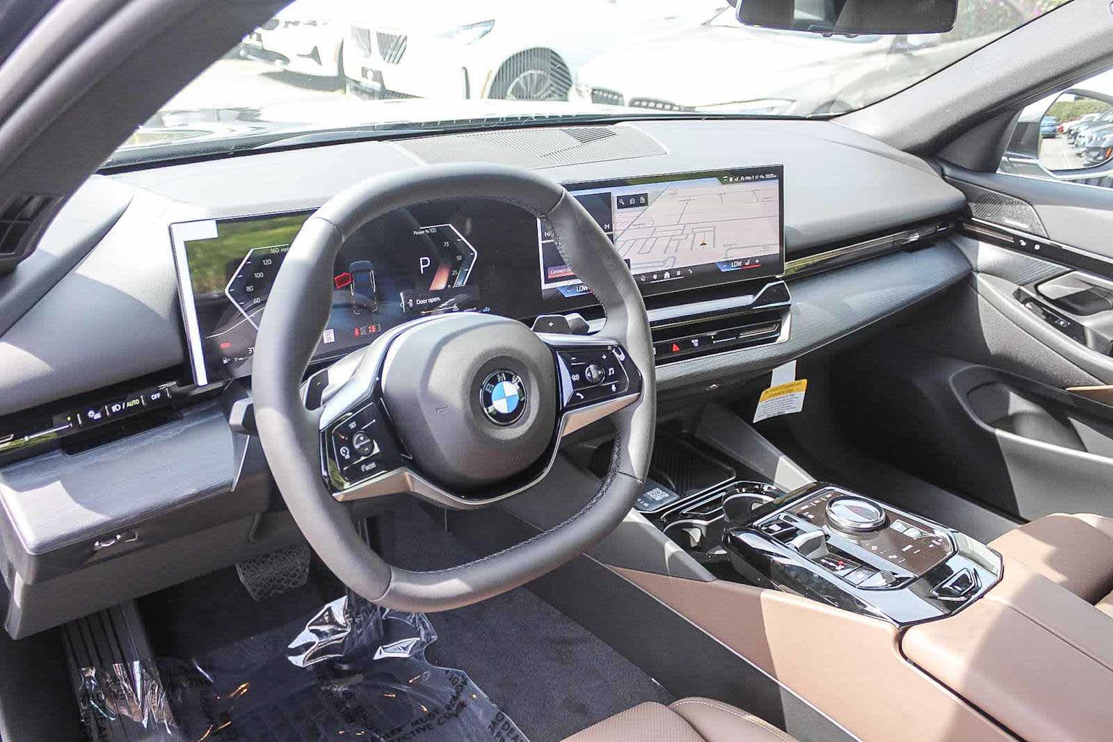 Thumbnail: 2026 BMW 5 Series - 17