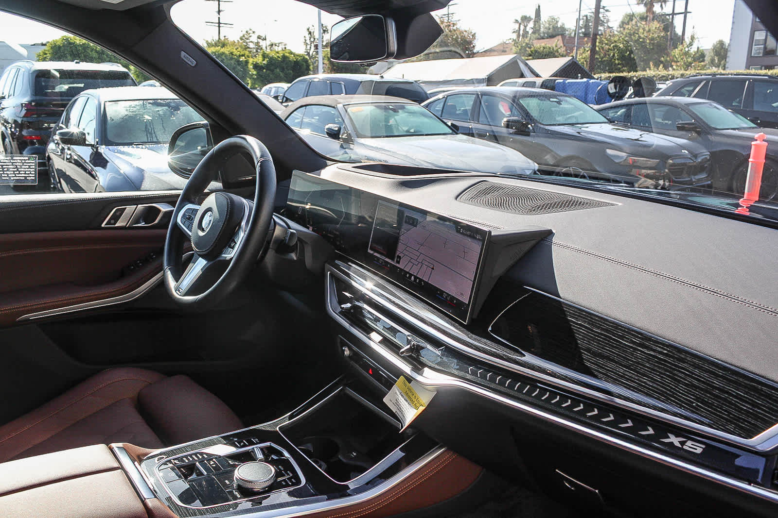 Thumbnail: 2026 BMW X5 - 16