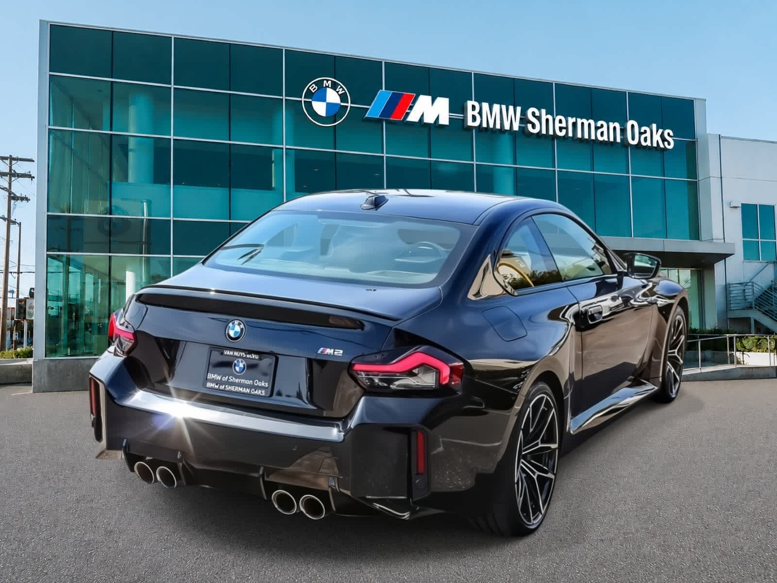 Thumbnail: 2023 BMW M2 - 4