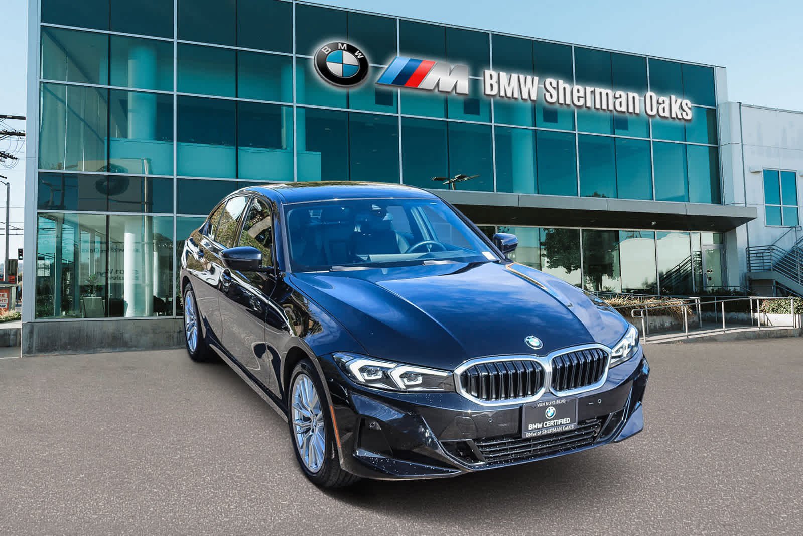 2023 Bmw 330i 3-Series photo 3