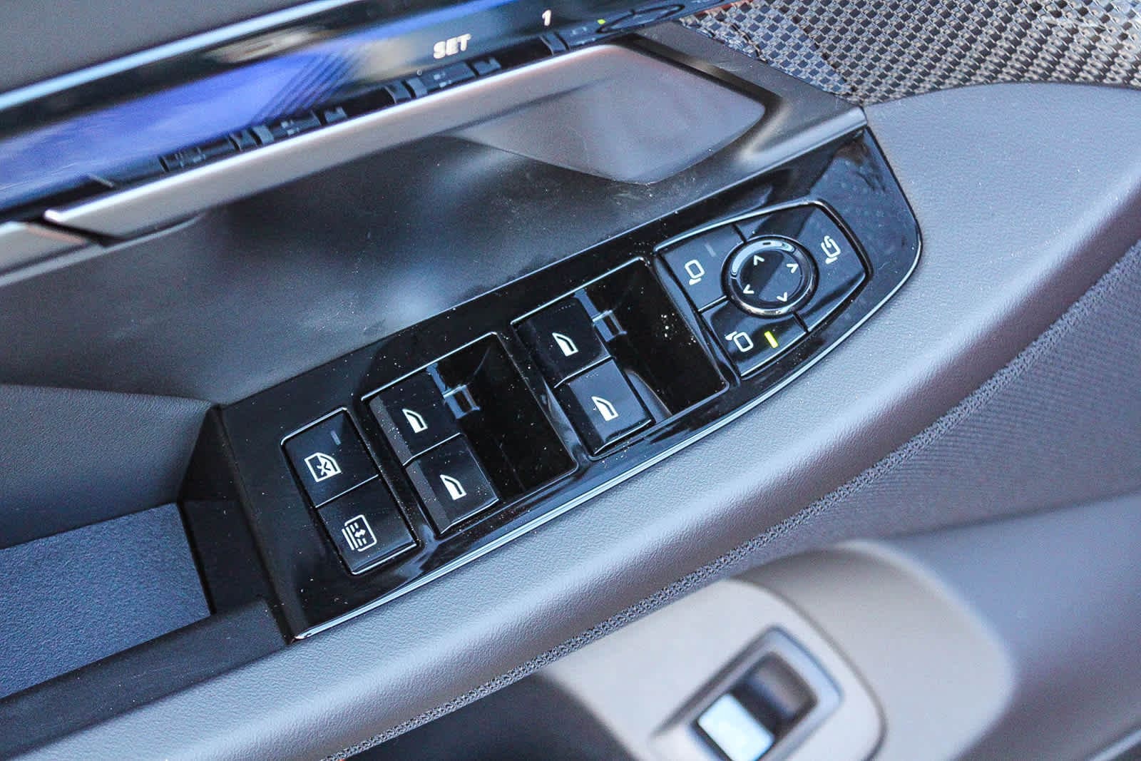 Thumbnail: 2026 BMW M5 - 29