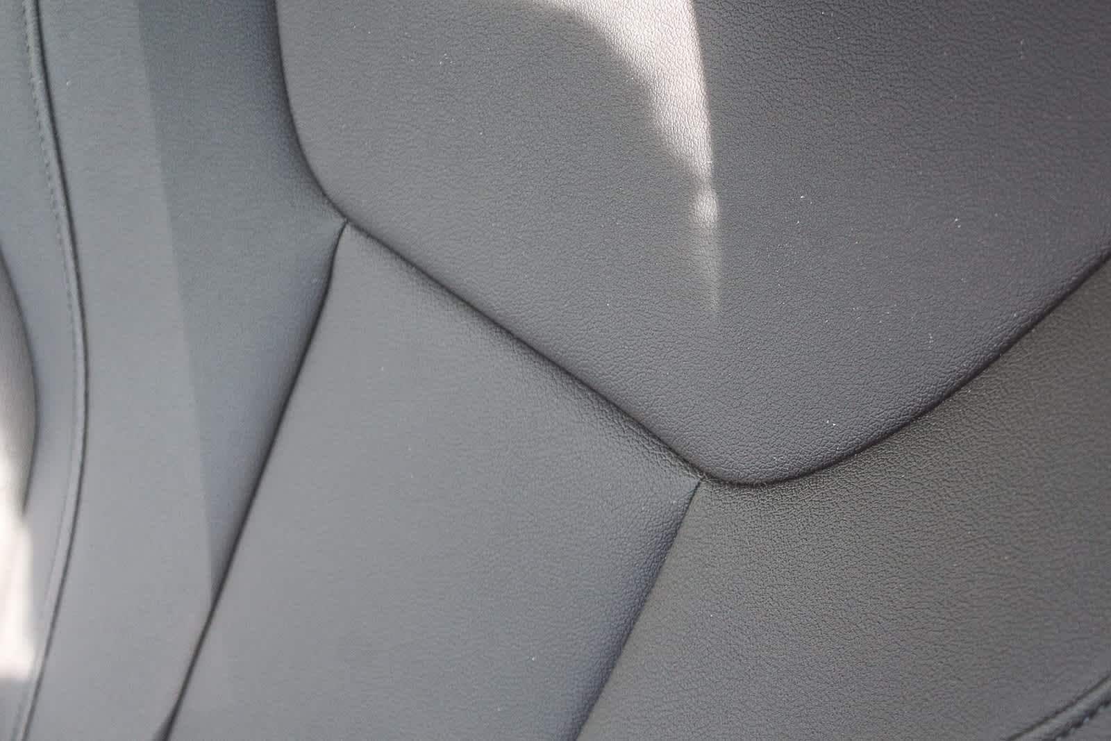 Thumbnail: 2020 BMW 3 Series - 24