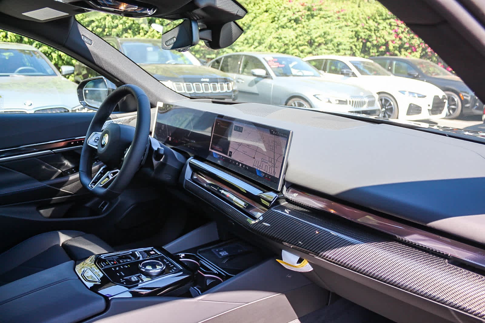 Thumbnail: 2026 BMW 5 Series - 16