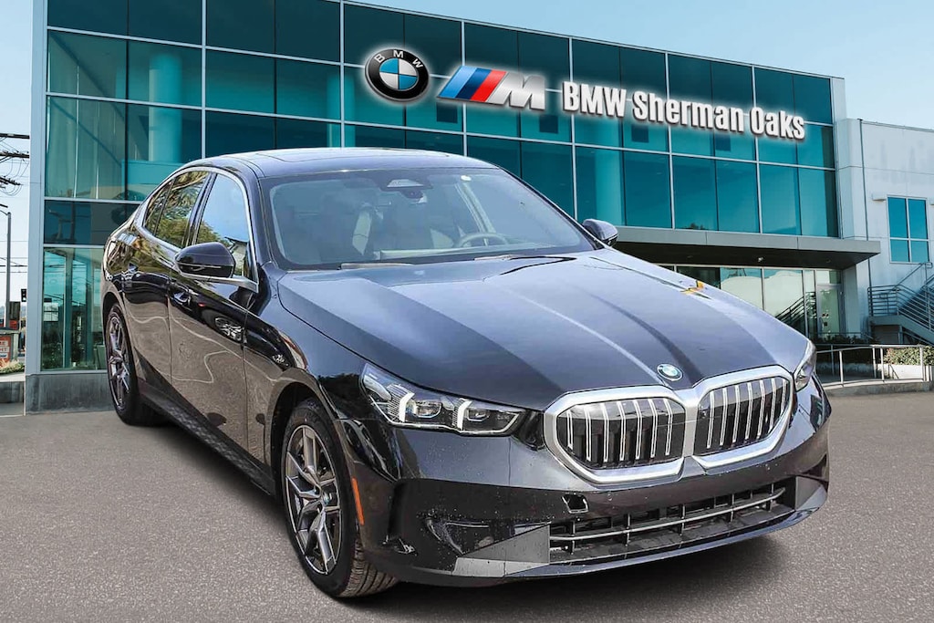 New 2026 BMW 530i Sedan