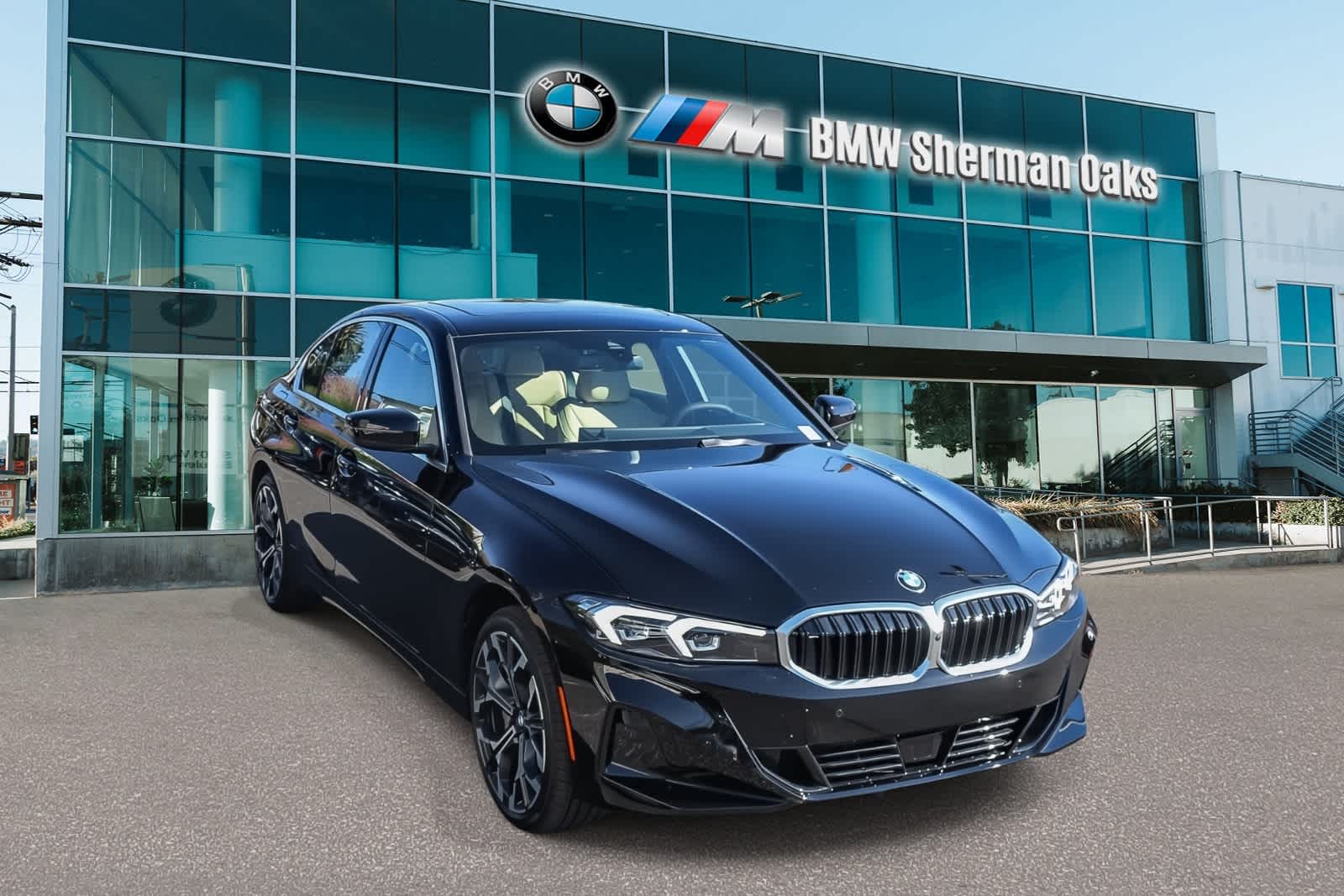 Thumbnail: 2026 BMW 3 Series - 3