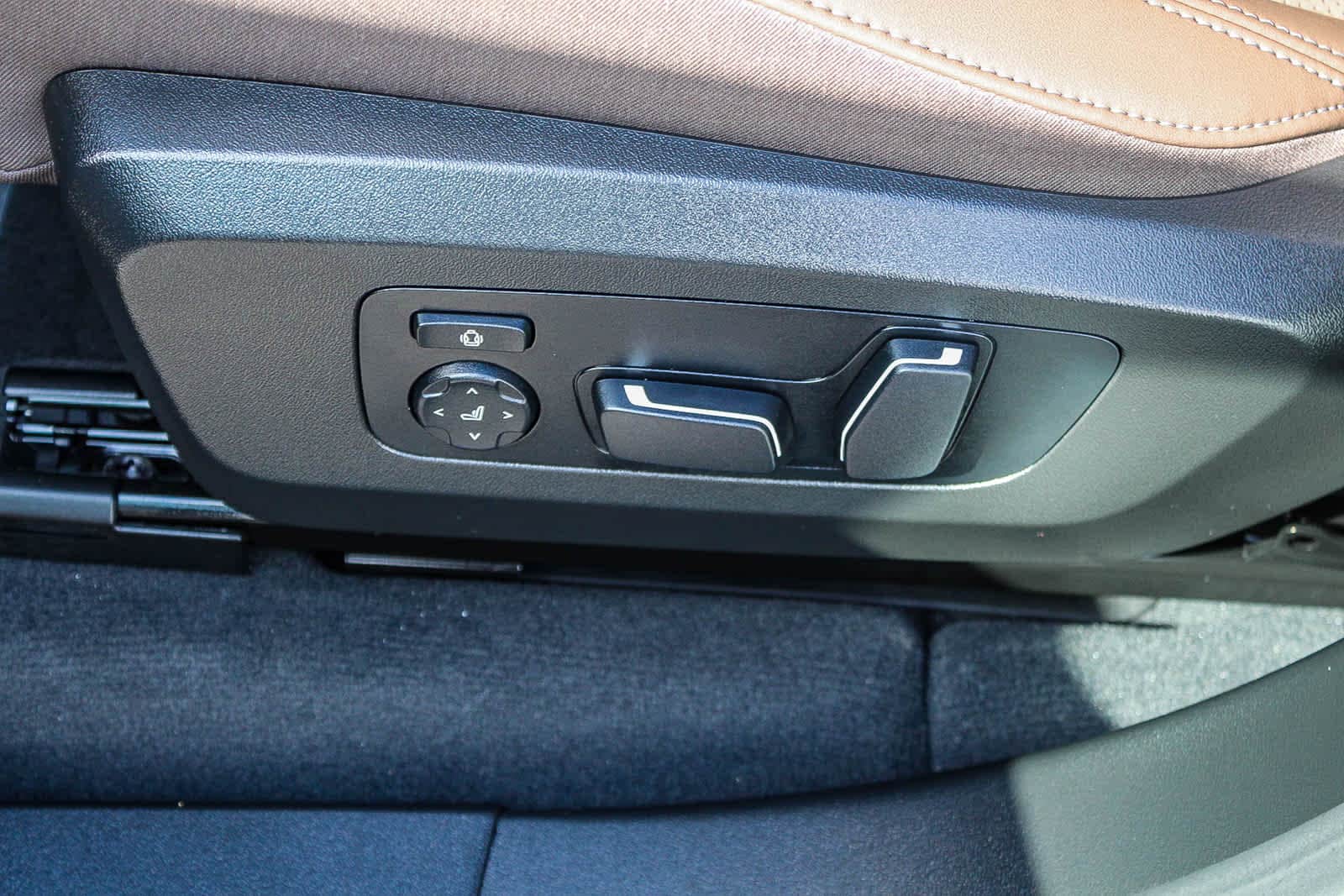 Thumbnail: 2026 BMW X3 - 21