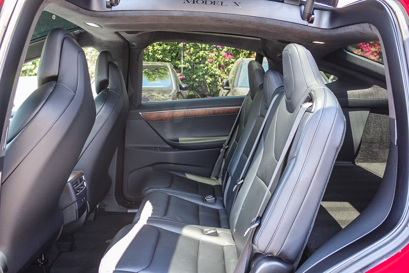 Thumbnail: 2017 Tesla Model X - 18