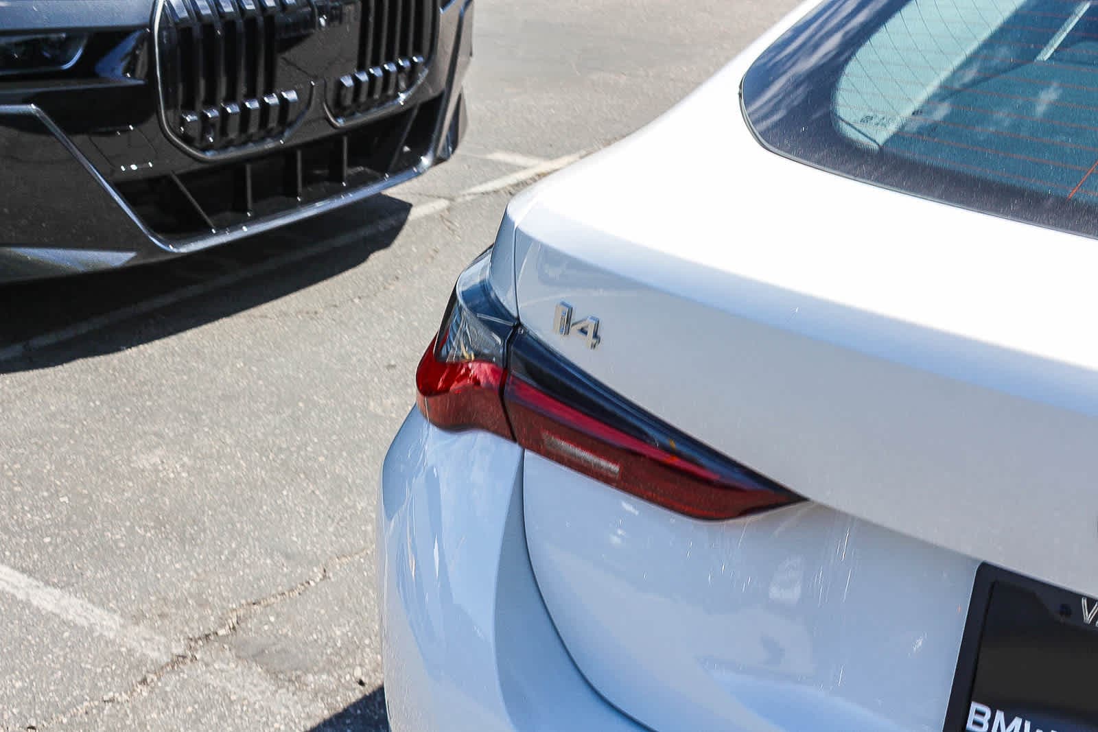 Thumbnail: 2026 BMW i4 - 7