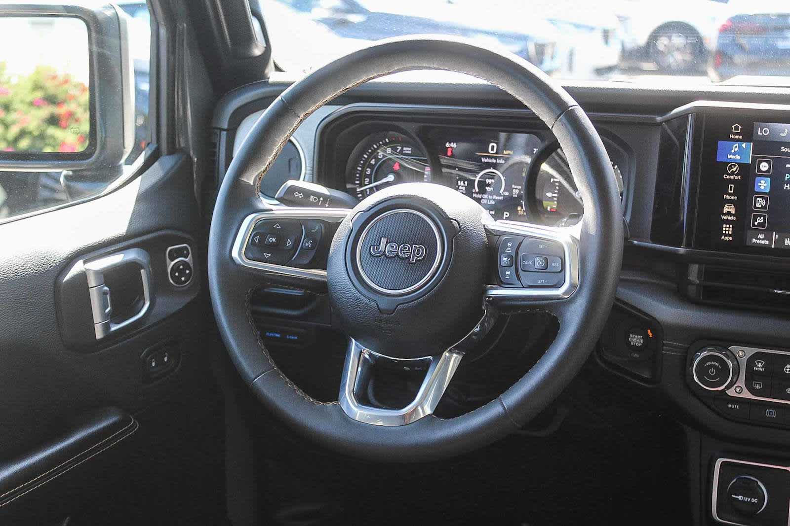 Thumbnail: 2024 Jeep Wrangler - 14