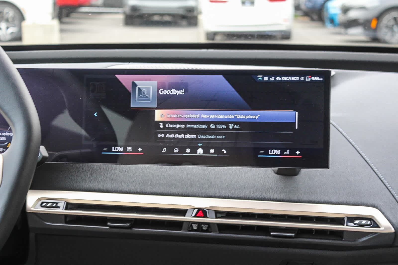 Thumbnail: 2026 BMW iX - 15