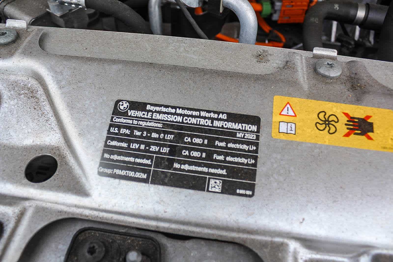 Thumbnail: 2023 BMW iX - 26