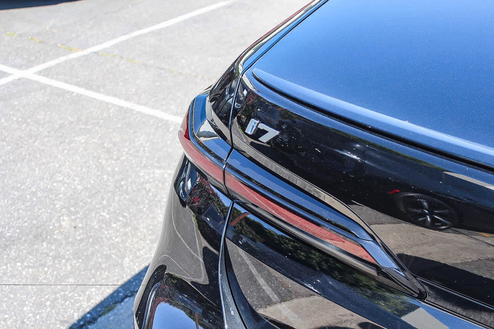 Thumbnail: 2026 BMW i7 - 7