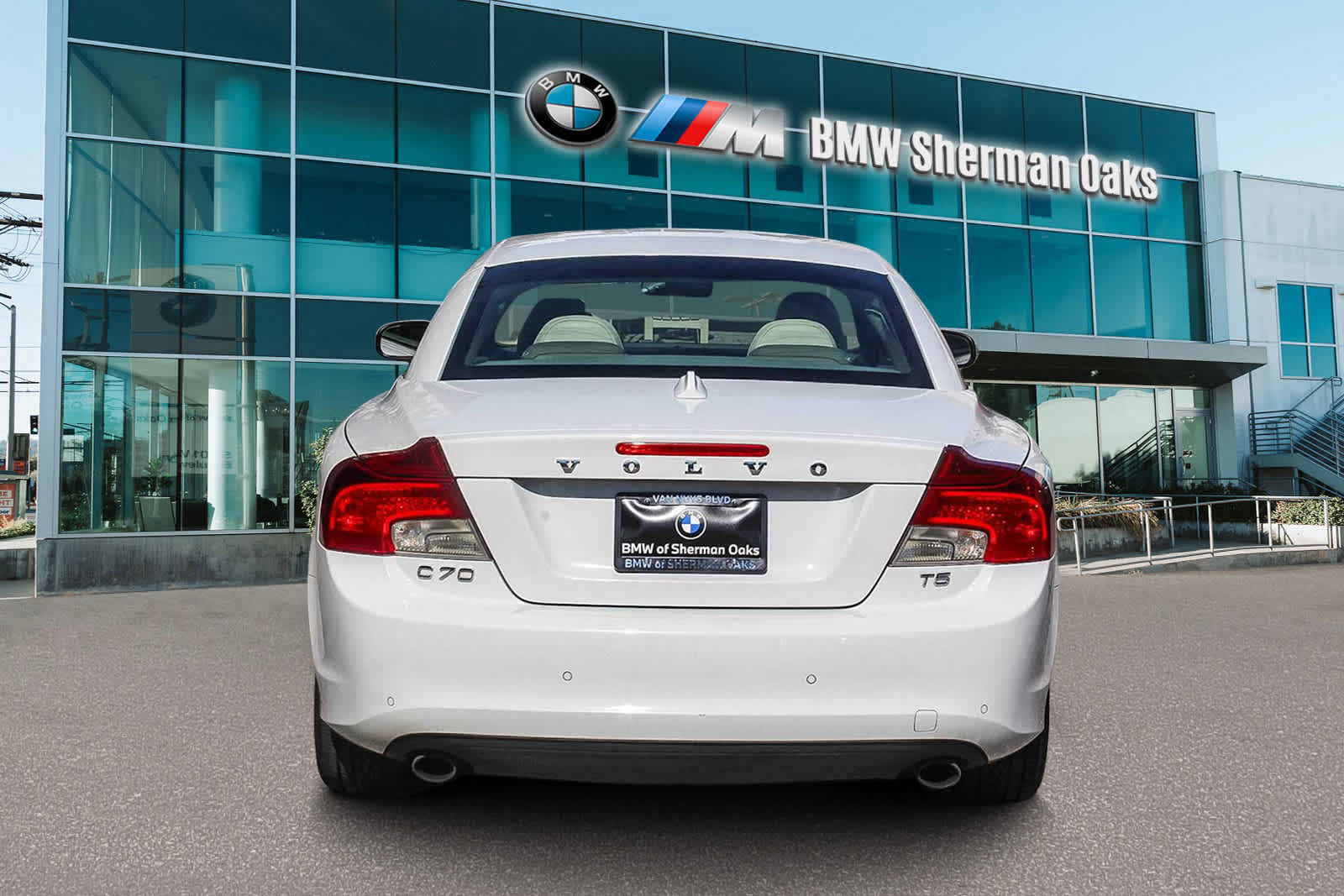 Thumbnail: 2013 Volvo C70 - 4