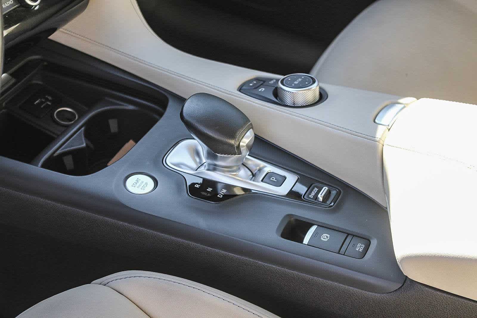 Thumbnail: 2019 INFINITI QX50 - 19