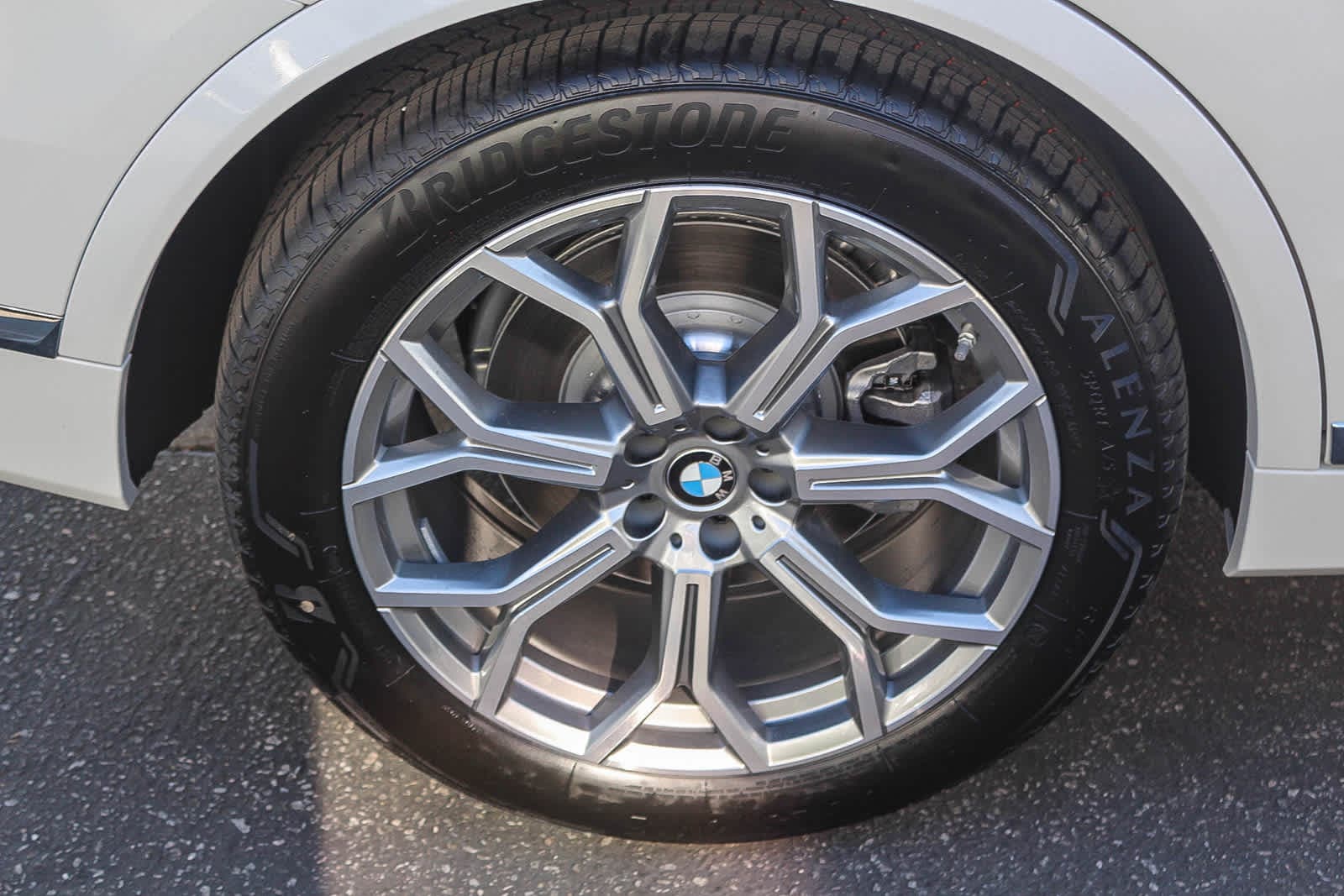 Thumbnail: 2026 BMW X7 - 8