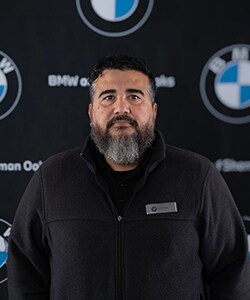 Staff member Edwin Perez from ID_c061c347c2b5