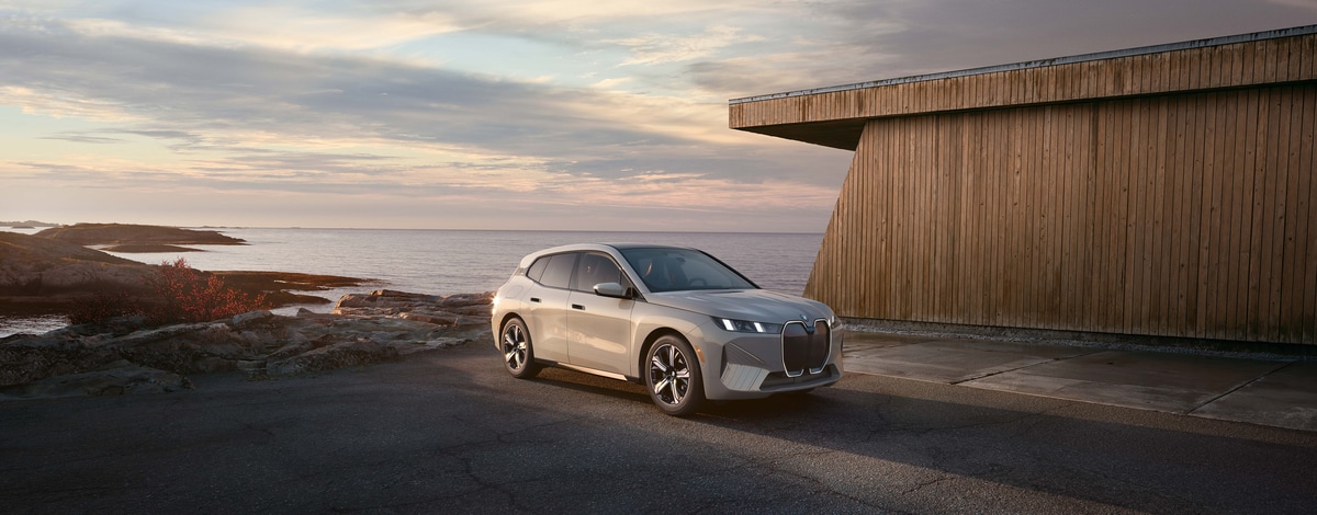 2026-BMW-iX-xDrive45-SAV.png