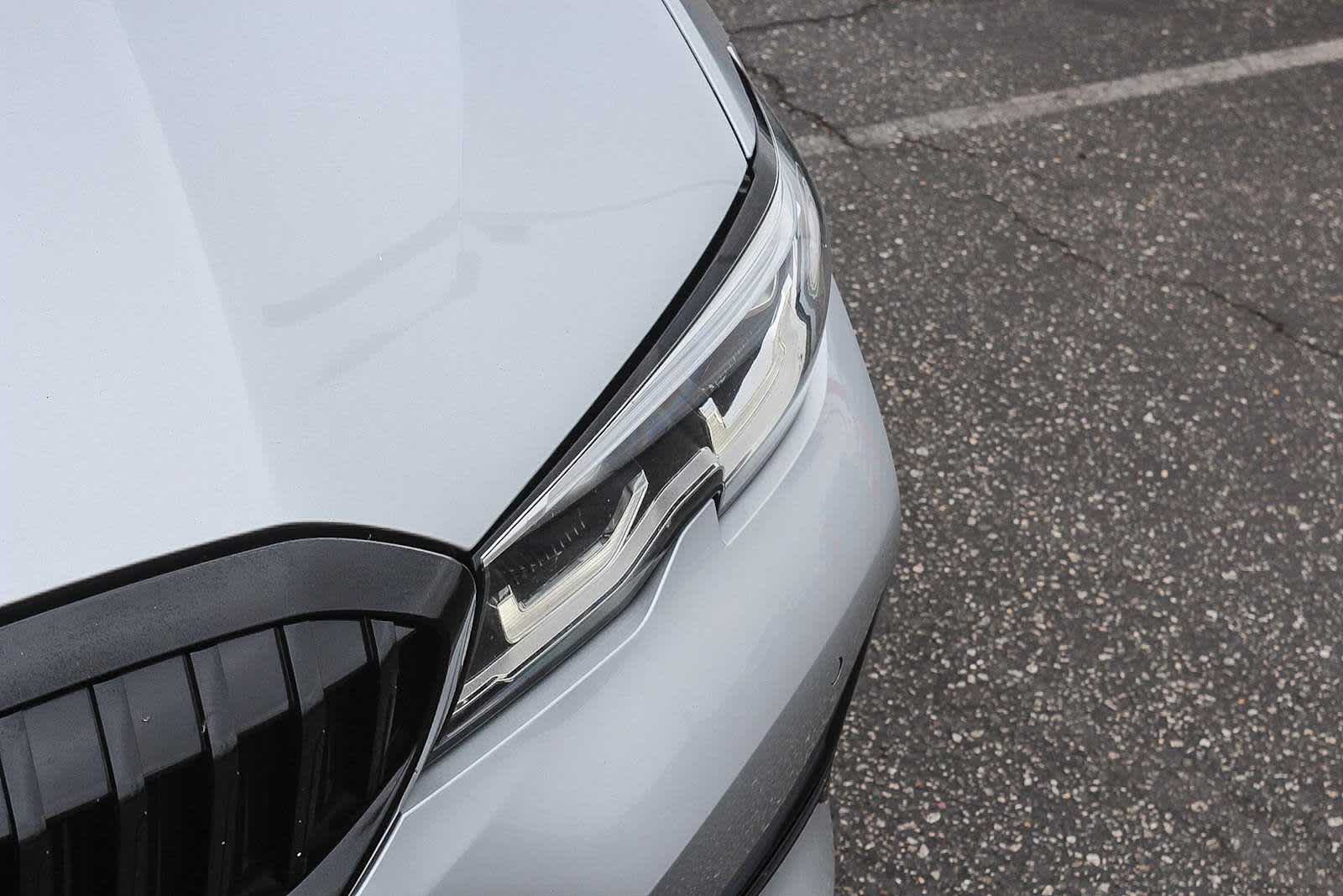 Thumbnail: 2020 BMW 3 Series - 10