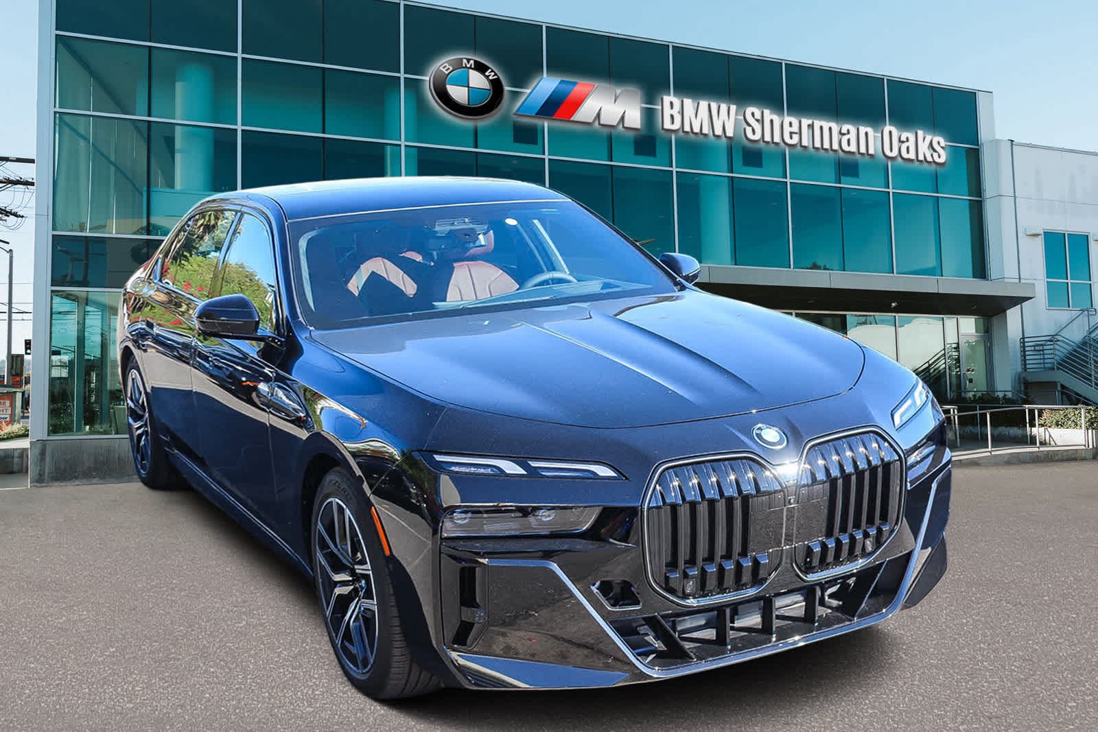 Thumbnail: 2026 BMW i7 - 3