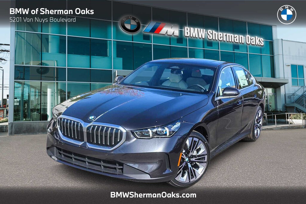 New 2026 BMW 530i Sedan