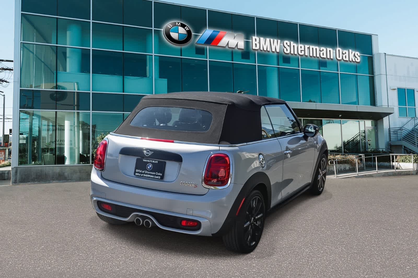 2021 MINI Convertible Cooper S photo 3