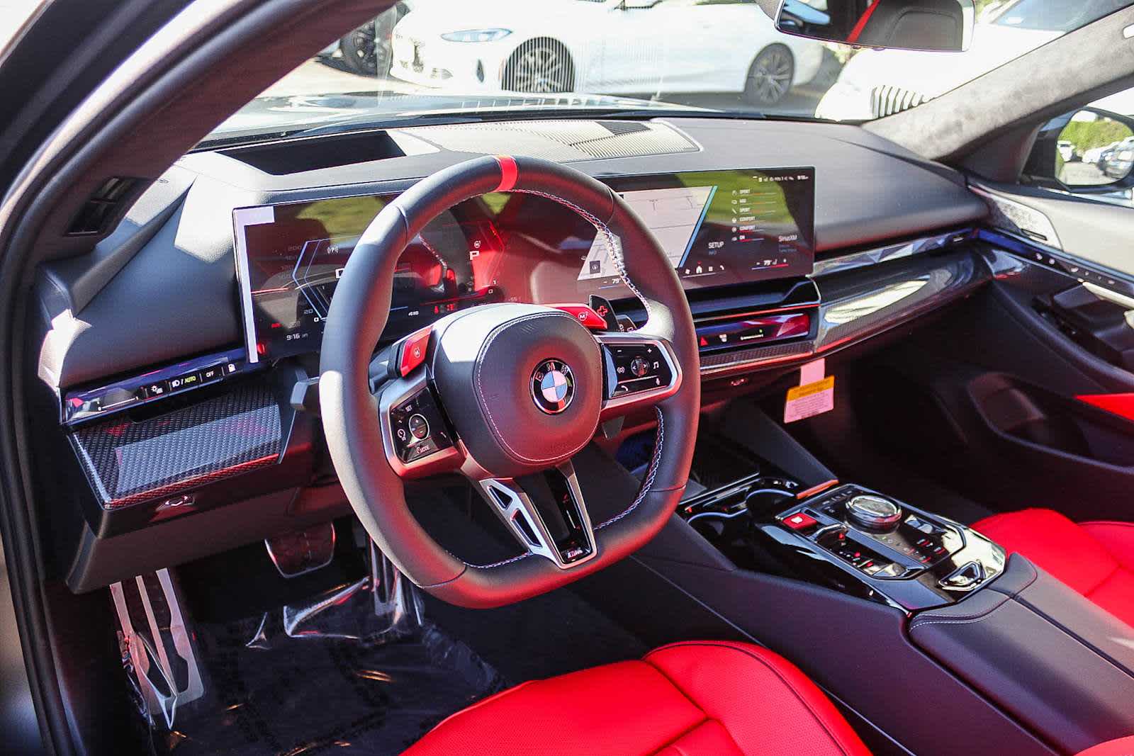 Thumbnail: 2026 BMW M5 - 17