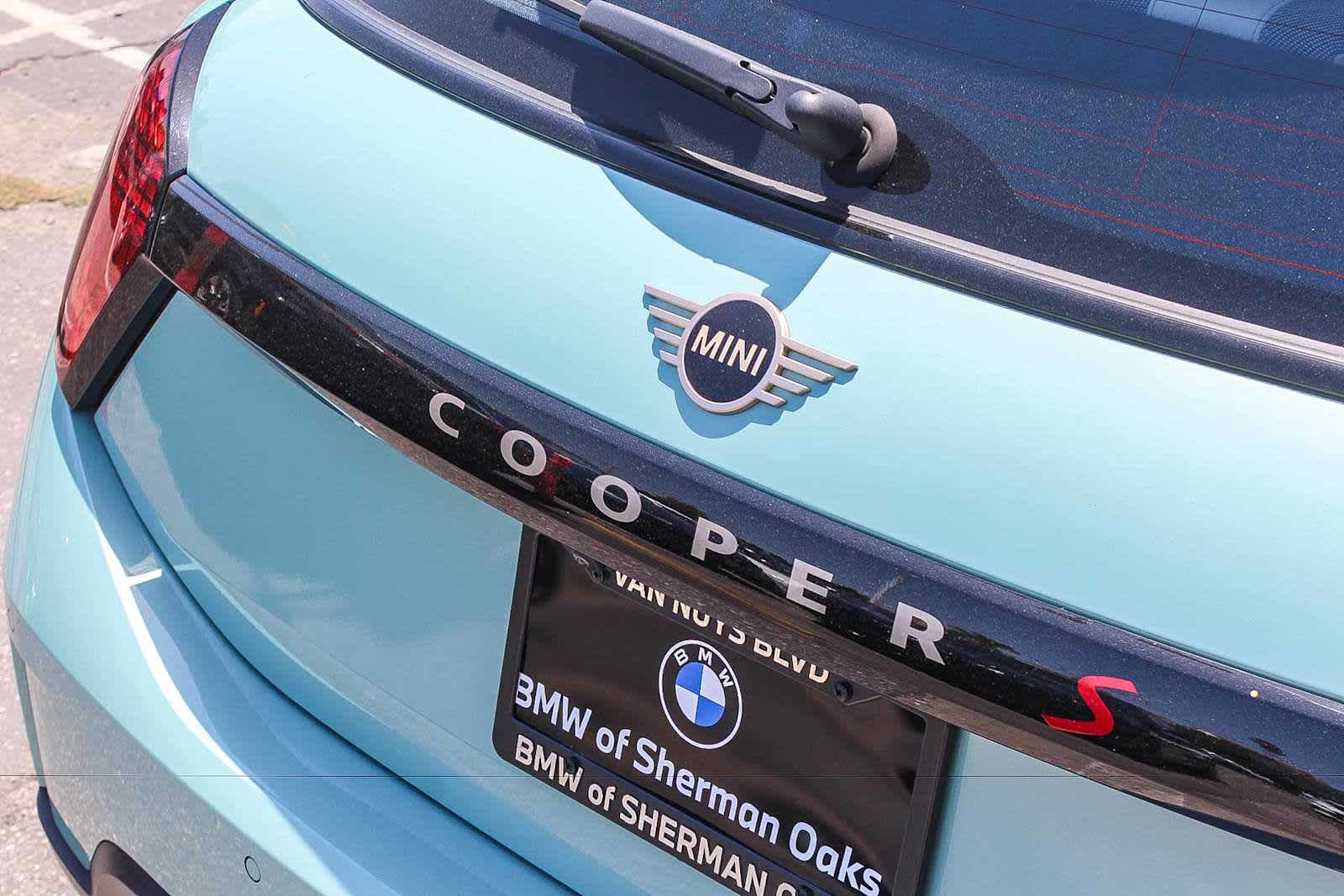 Thumbnail: 2025 MINI Cooper Hardtop - 8