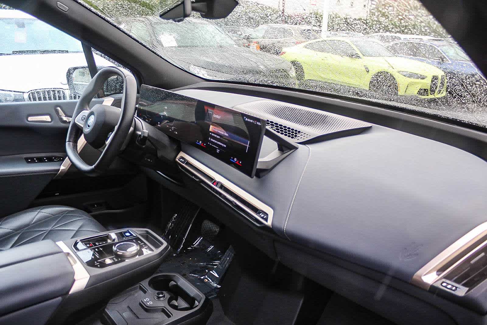 Thumbnail: 2023 BMW iX - 16