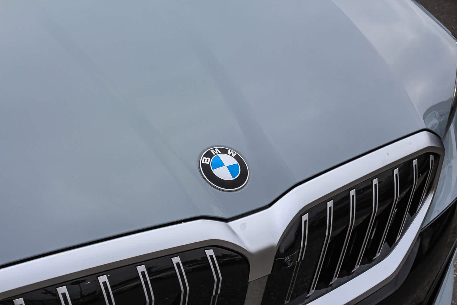 Thumbnail: 2026 BMW 5 Series - 11