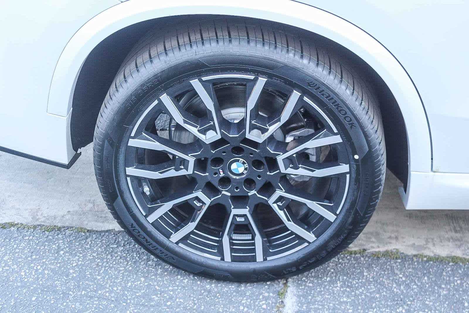 Thumbnail: 2026 BMW X5 - 8