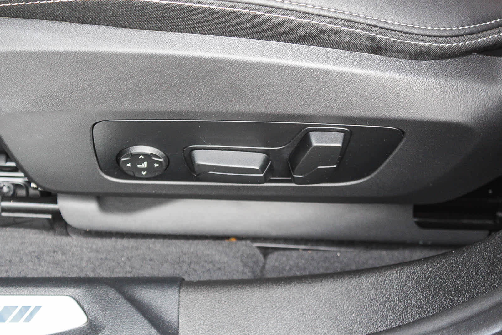 Thumbnail: 2025 BMW 2 Series - 21