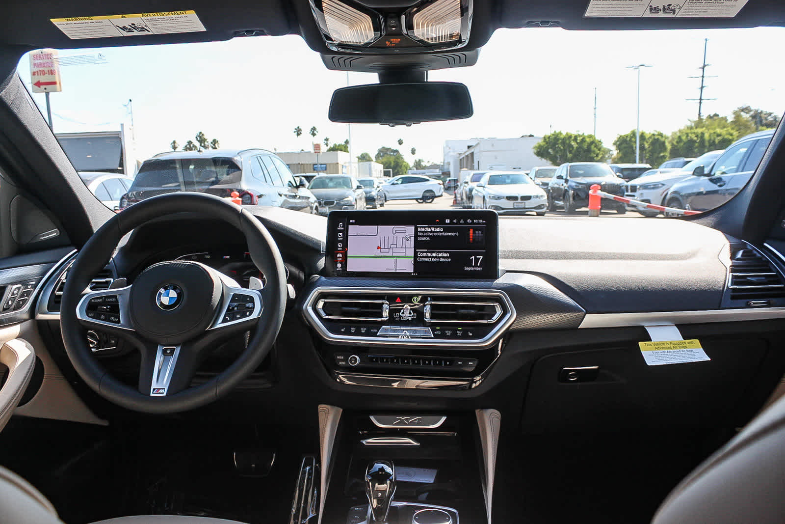 Thumbnail: 2025 BMW X4 - 12