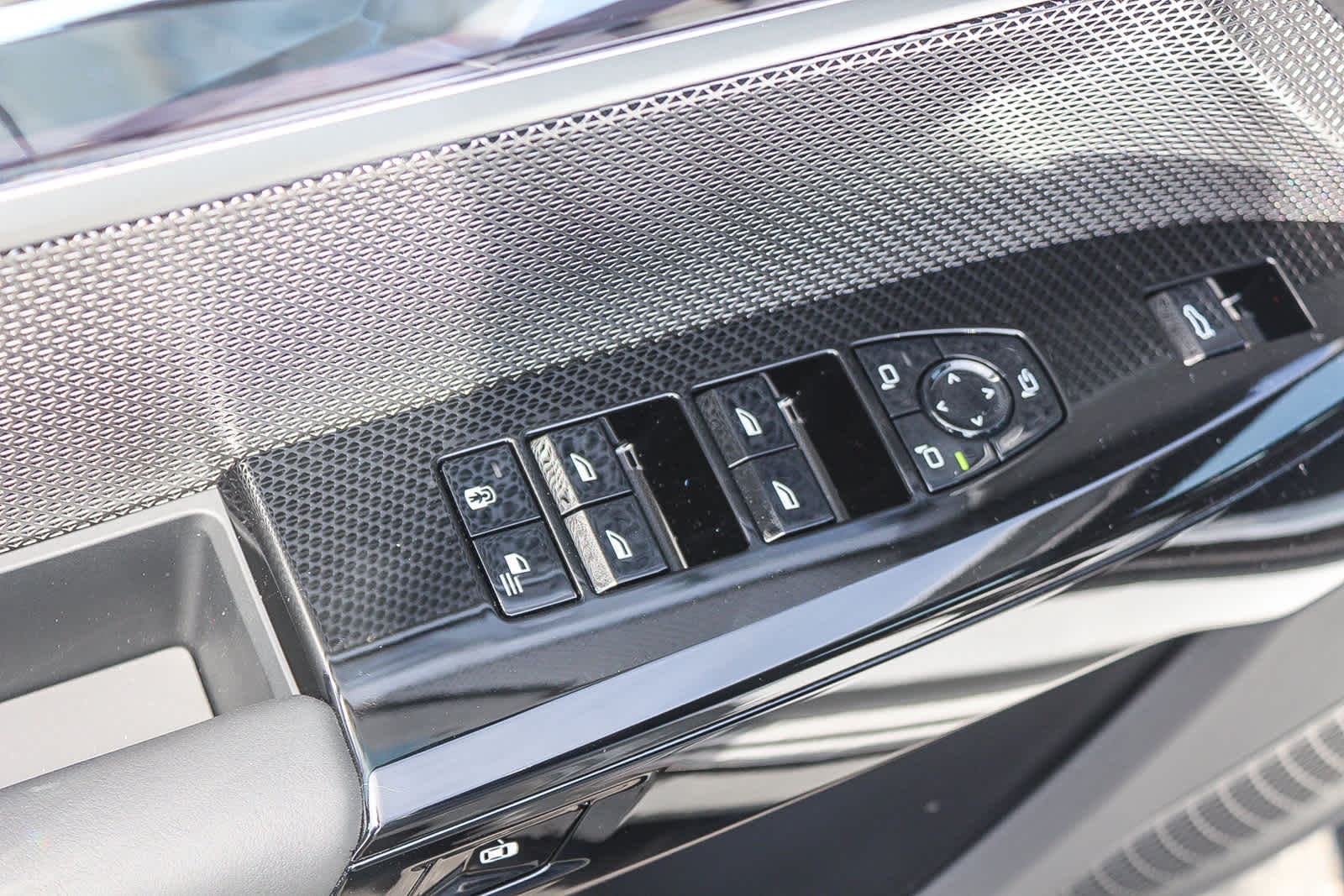 Thumbnail: 2026 BMW i7 - 20