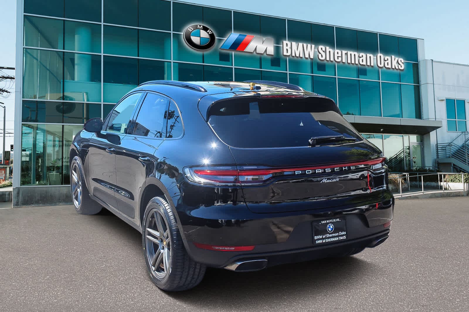 Thumbnail: 2019 Porsche Macan - 6