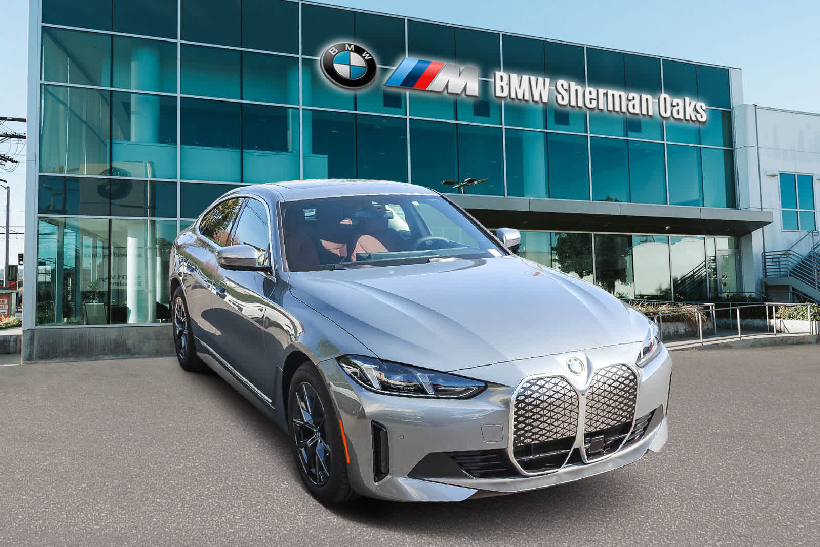 Thumbnail: 2026 BMW i4 - 3