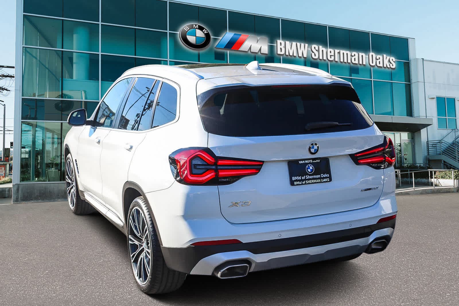Thumbnail: 2023 BMW X3 - 6