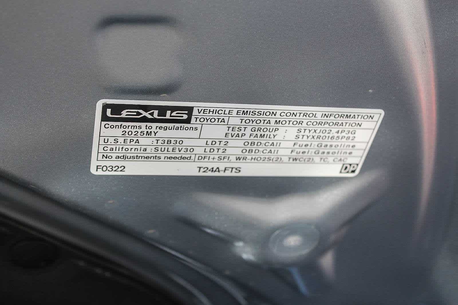 Thumbnail: 2025 Lexus RX - 27