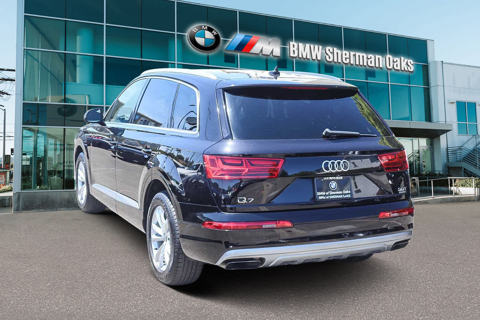 Thumbnail: 2017 Audi Q7 - 6