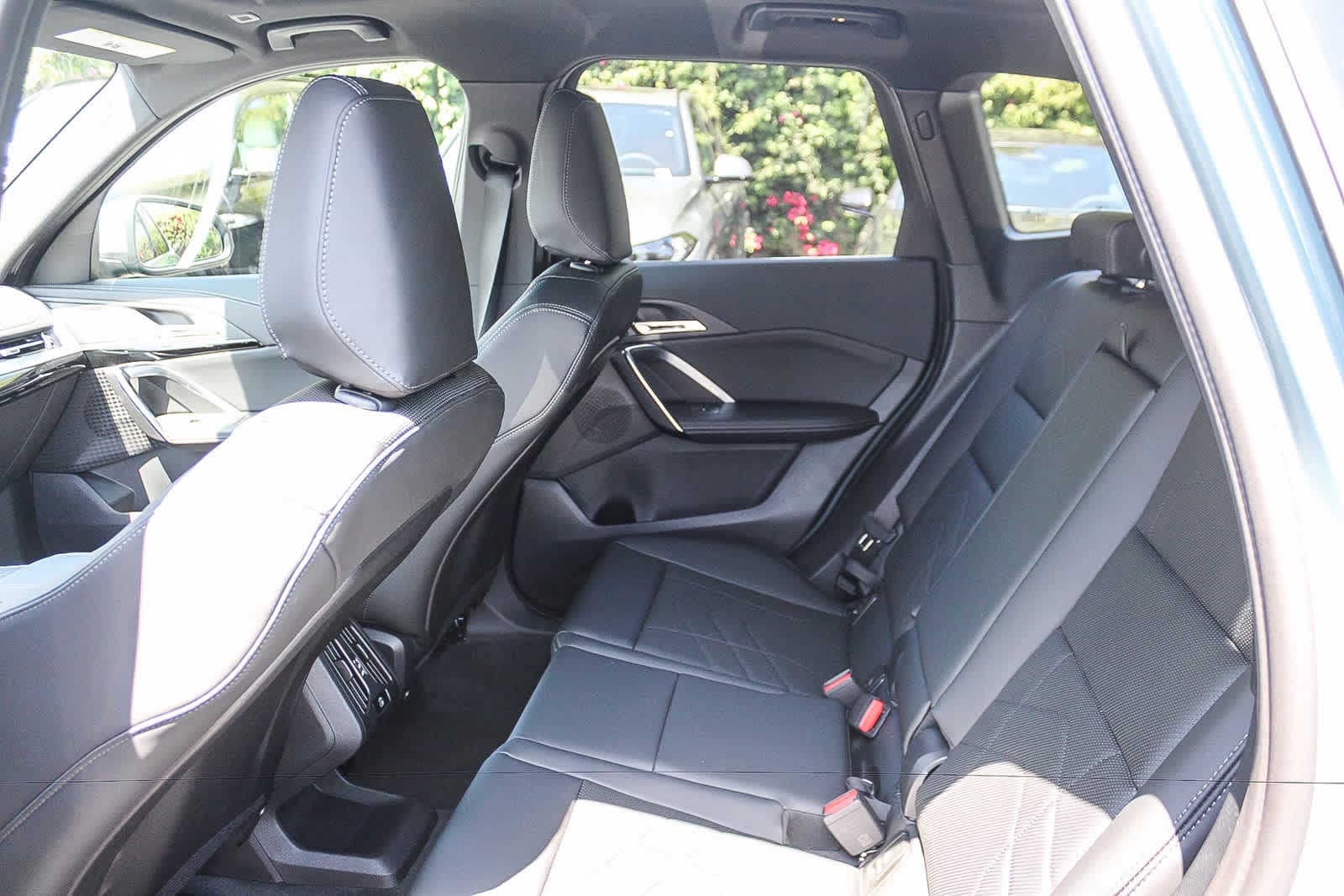 Thumbnail: 2026 BMW X1 - 17