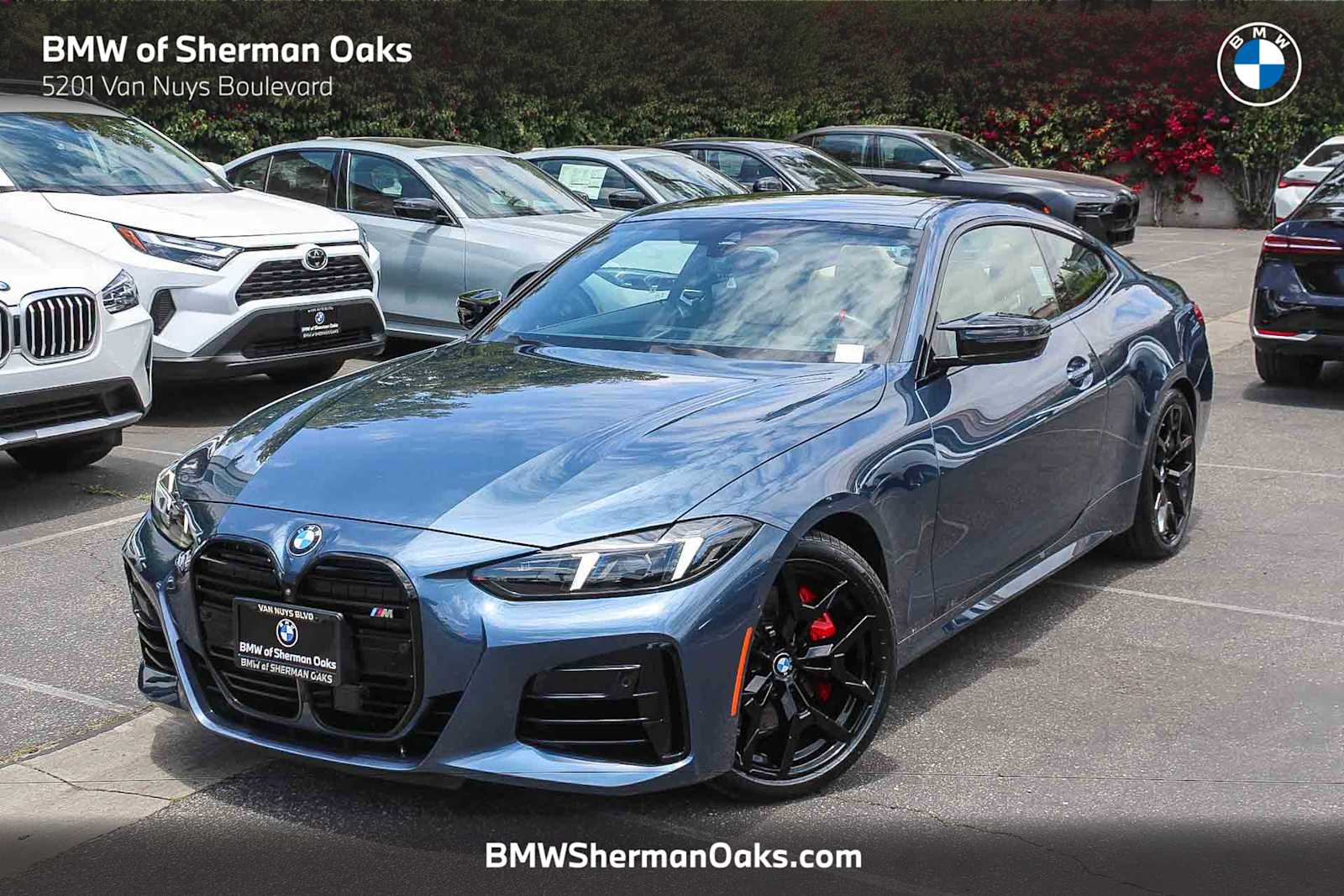 2026 BMW 4 Series M440i Coupe's photo