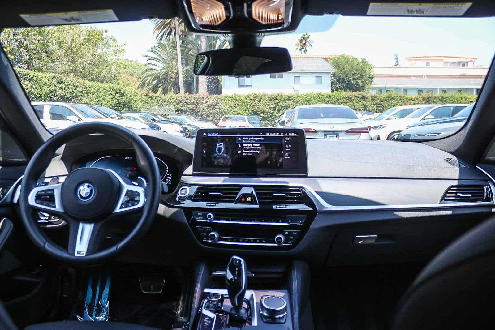 Thumbnail: 2022 BMW 5 Series - 20
