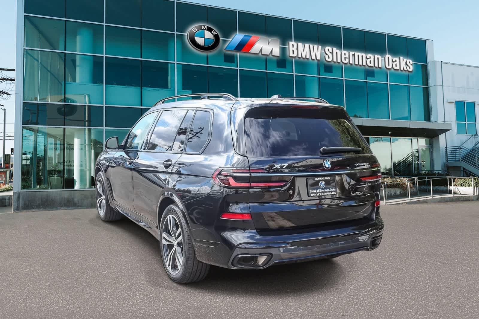 2023 BMW X7 xDrive40i photo 5