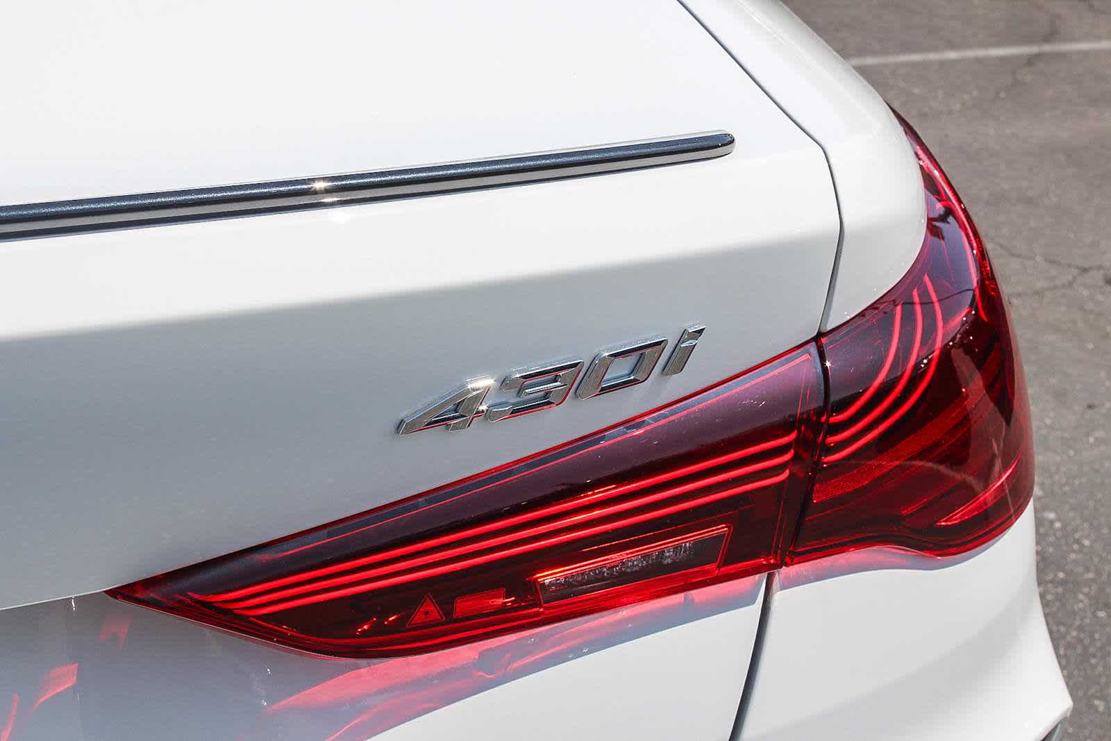 Thumbnail: 2025 BMW 4 Series - 24