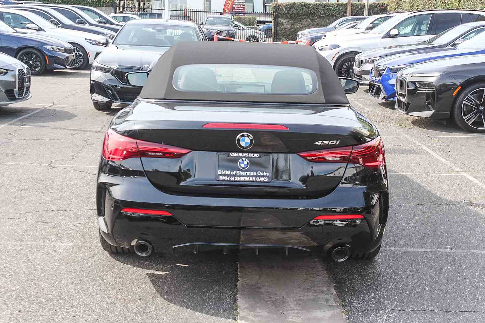 Thumbnail: 2026 BMW 4 Series - 9